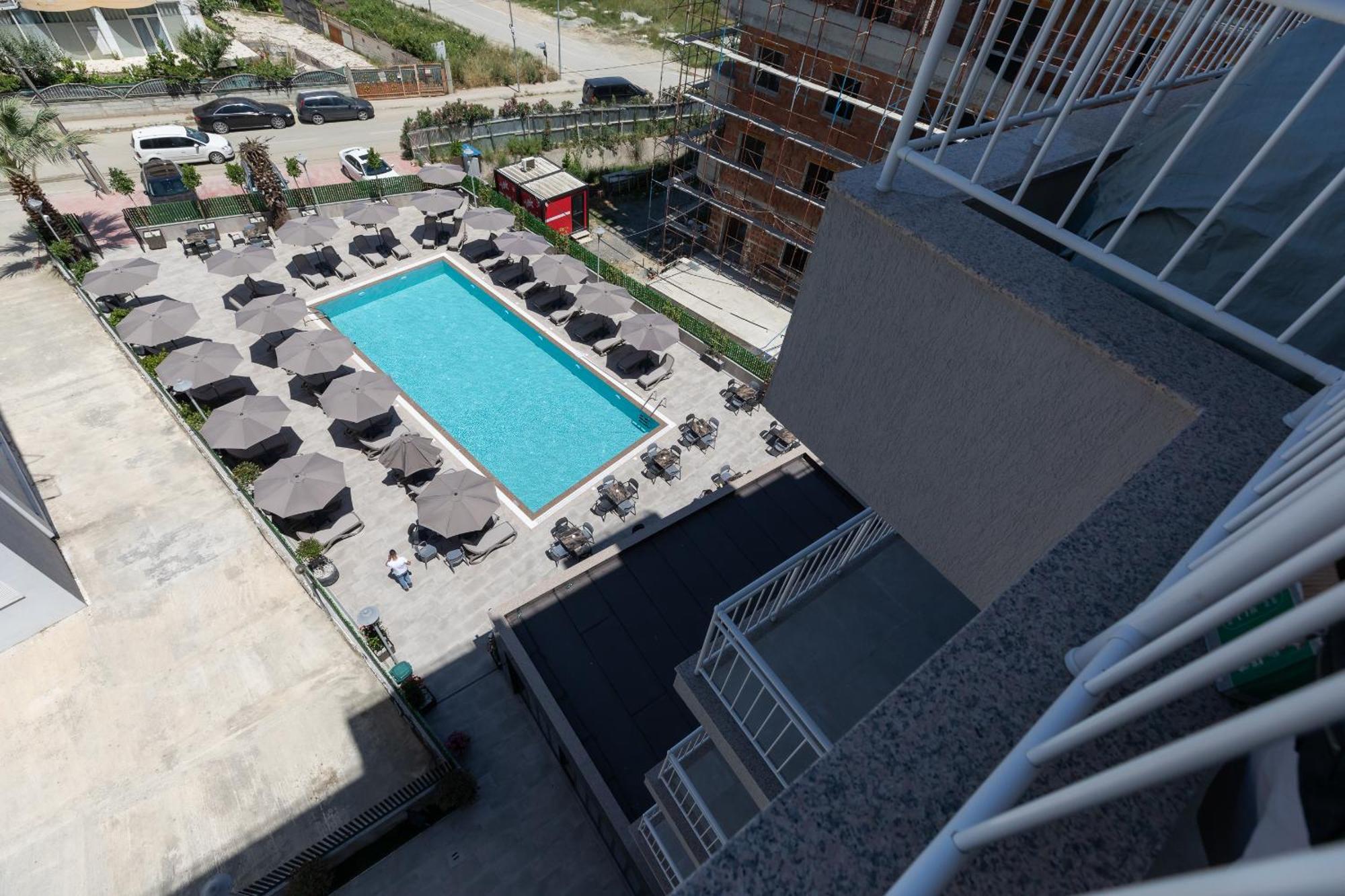 Resilient Hotel
