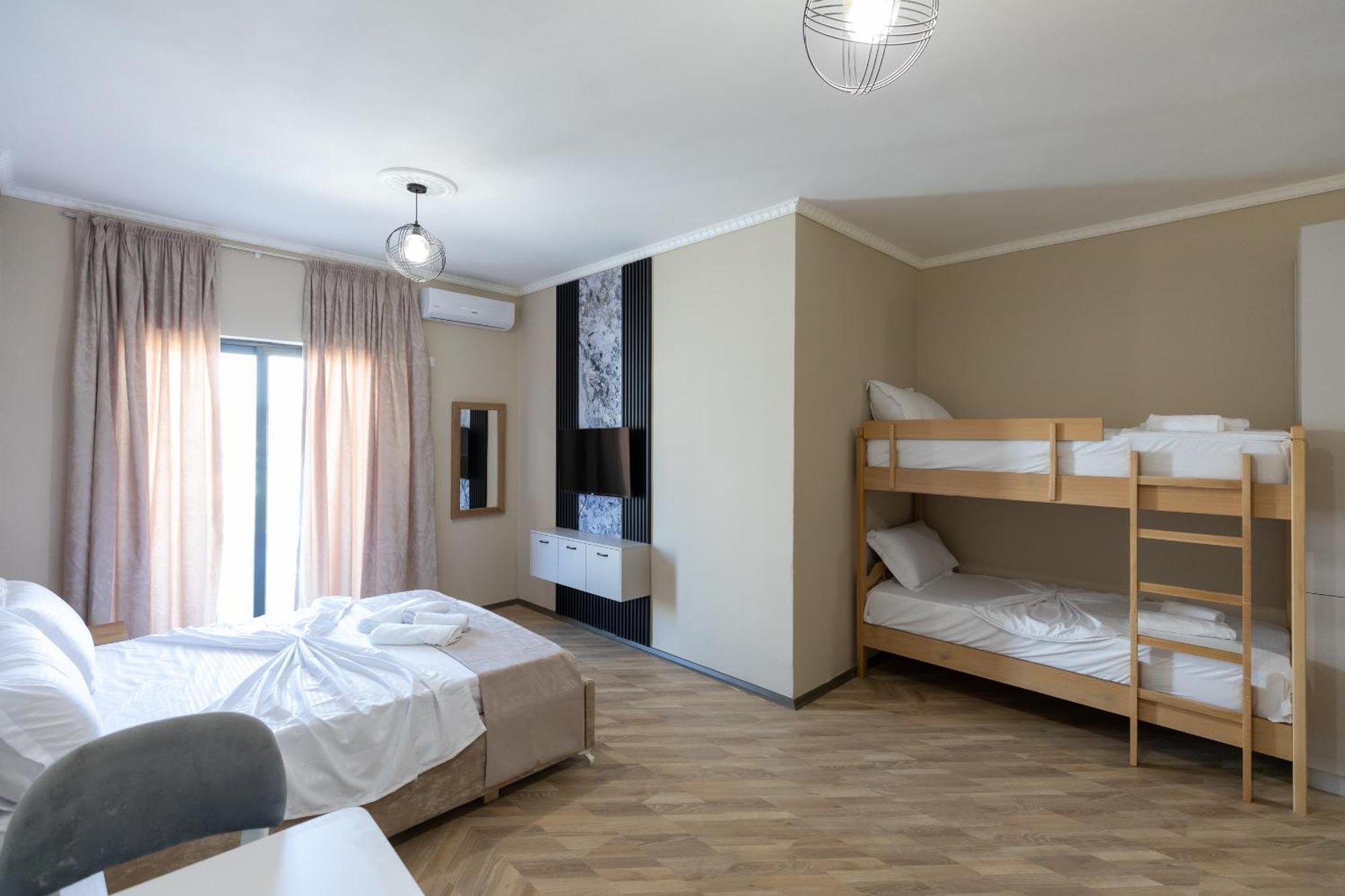 Resilient Hotel *