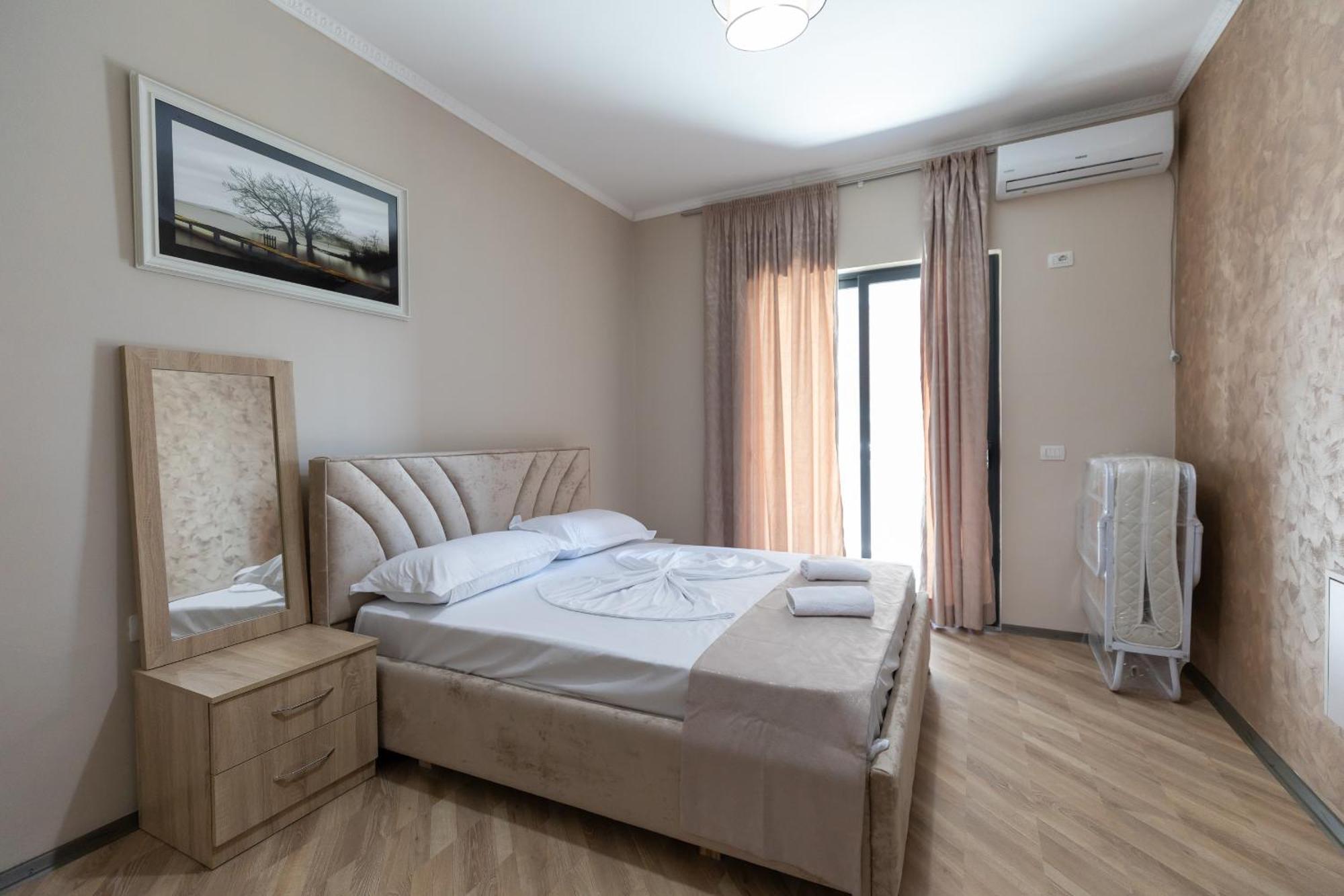 Resilient Hotel Golem (Tirana)