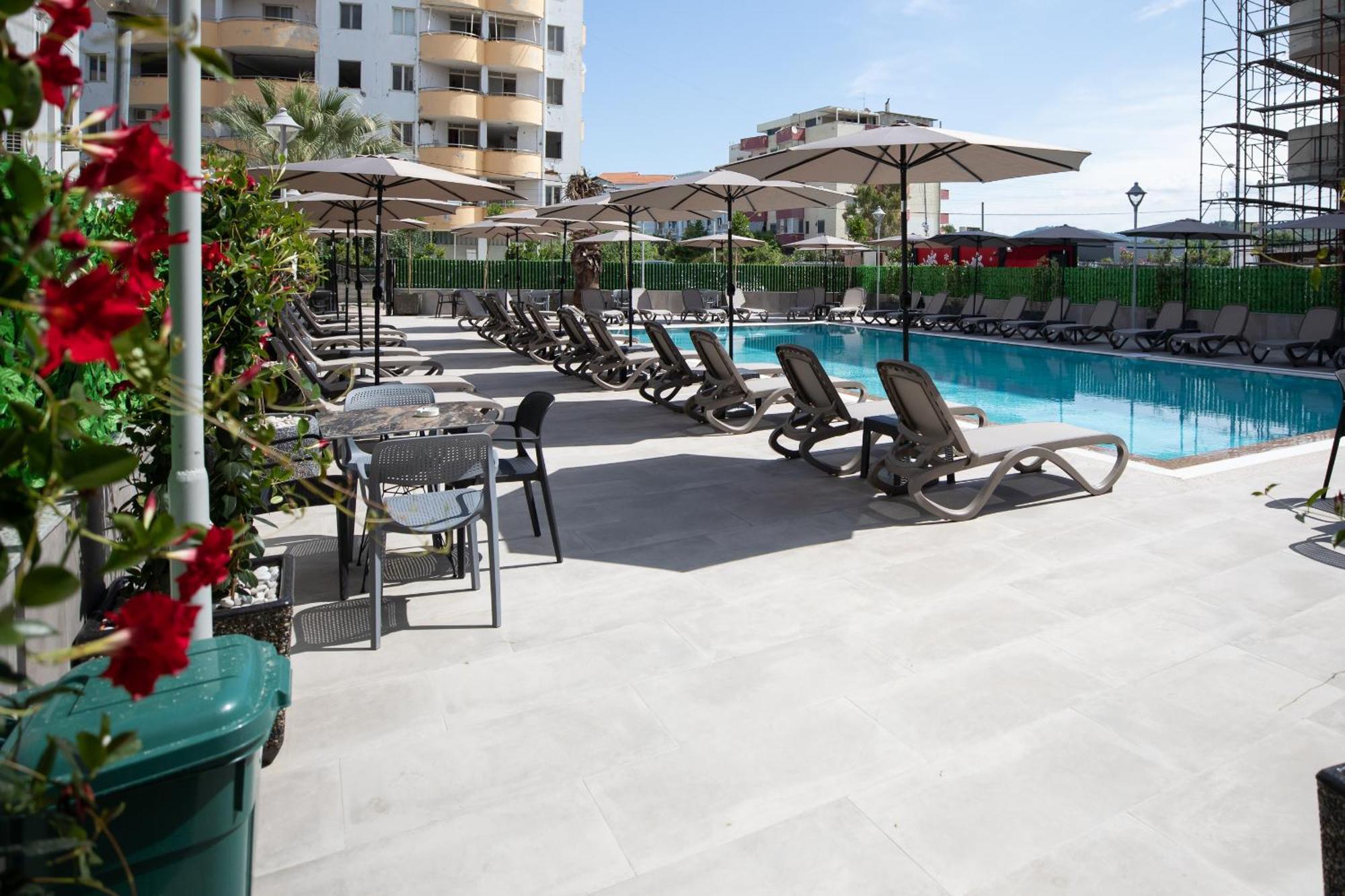 Resilient Hotel Golem (Tirana)